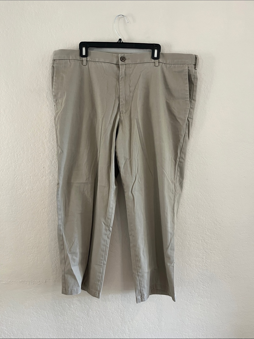 Dockers Men's Light Taupe Chinos 42x32